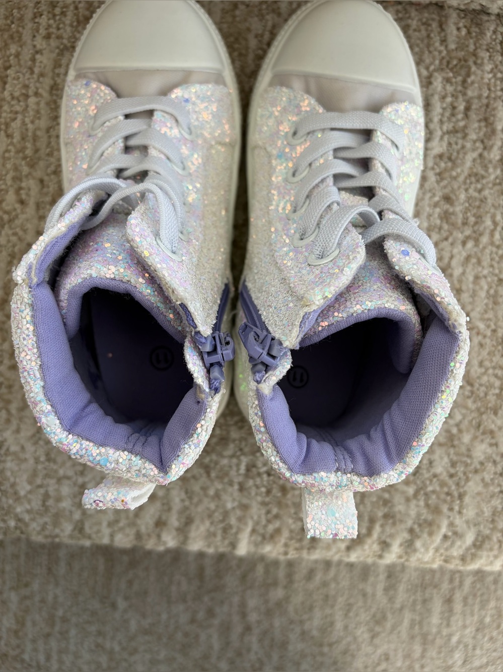 Little Girls Canvas Sneakers White Glitter Sequin High-Top Shoes. Size 11. - Picture 8 of 8